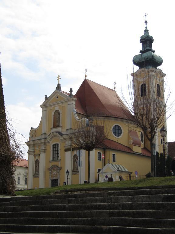 M.M. Home Apartman Győr Zewnętrze zdjęcie