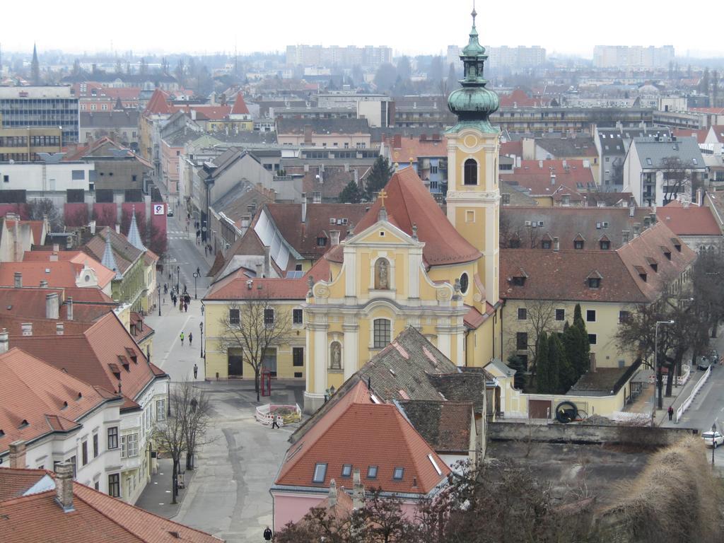 M.M. Home Apartman Győr Zewnętrze zdjęcie